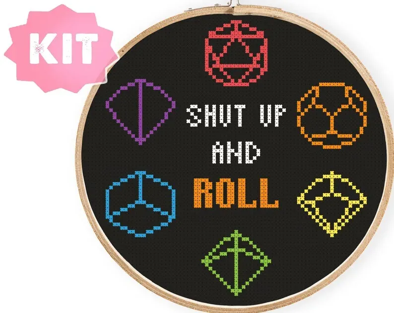 Shut Up and Roll korsstygnskit tärningsmotiv