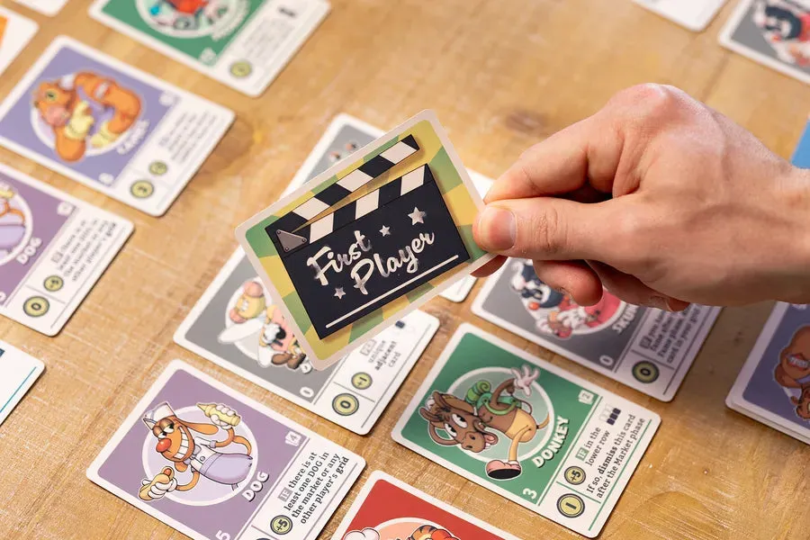 Fliptoons deckbuilding kortspel 1-4 spelare berdmelse fartfyllt