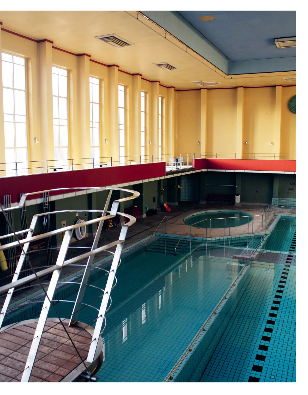 Games Room Extraordinary Pools fotobok 50 pooler