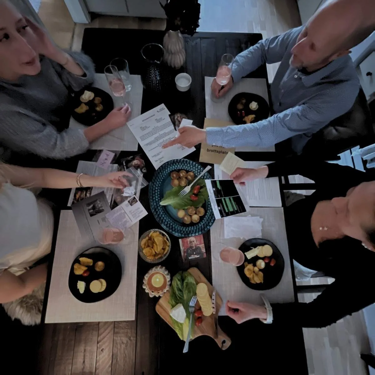Detective Minds Tystad Röst deckarspel svårighet 3 av 5