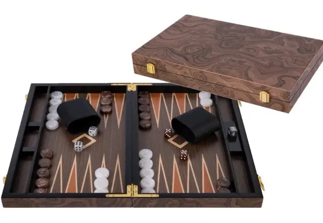 Dragon's Lair Backgammon 18" brädspel valnöt