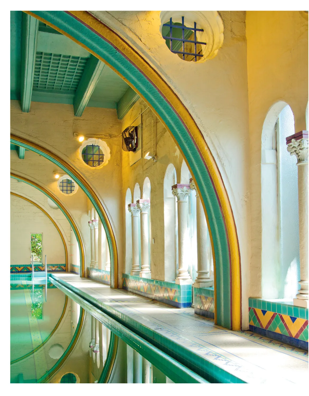 Games Room Extraordinary Pools fotobok 50 pooler