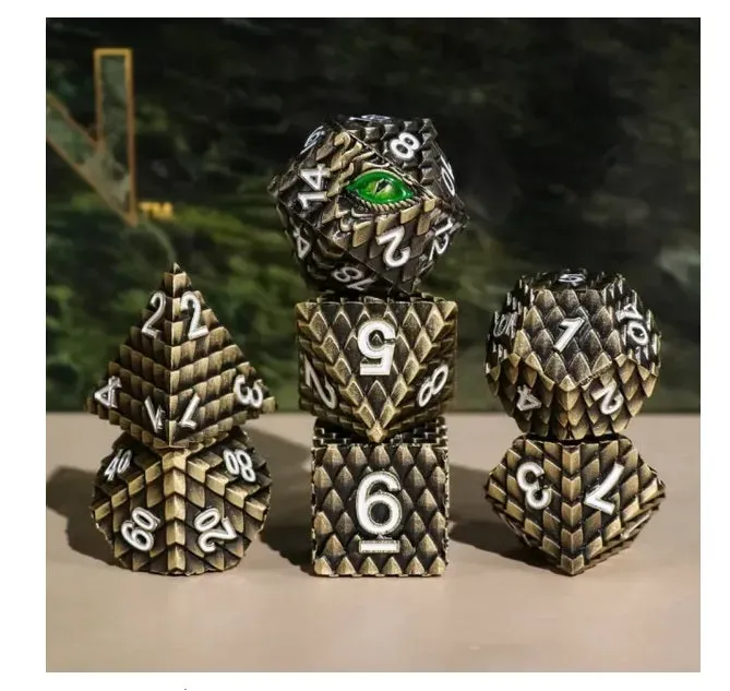 Rollspelstärningar metall Dragon Scale brons 7-pack
