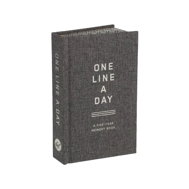 Chronicle Books One Line a Day Charcoal Canvas dagbok 5 år
