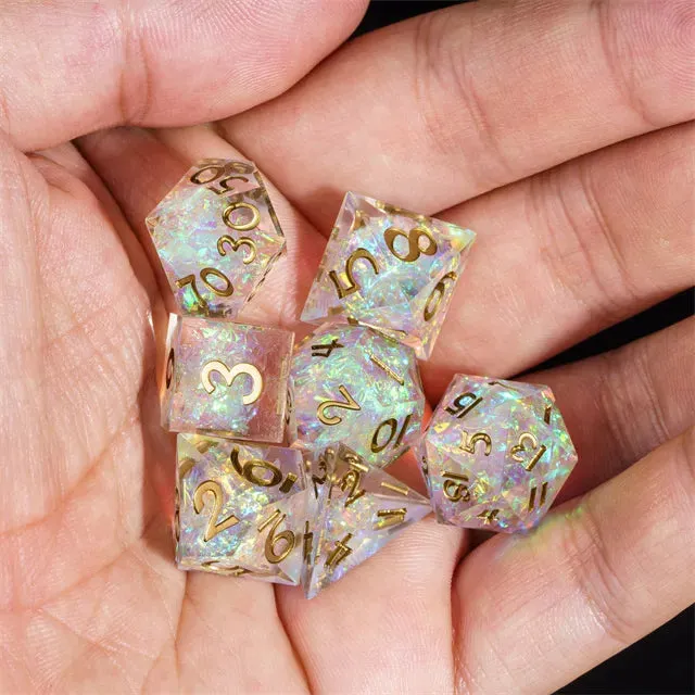 Dragon's Lair Mini Whitegold tärningsset 15 mm sharp