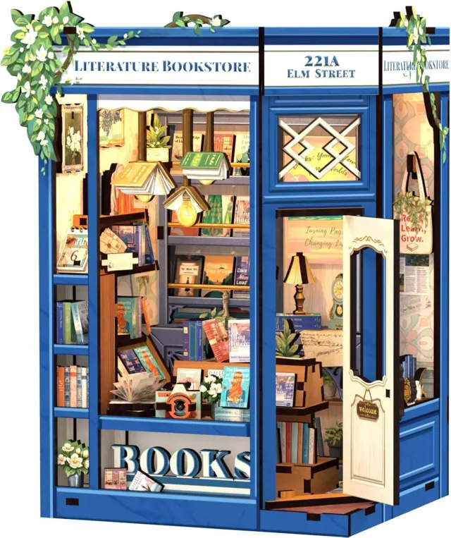 CuteBee Literature Bookstore book nook pysselkit miniatyr