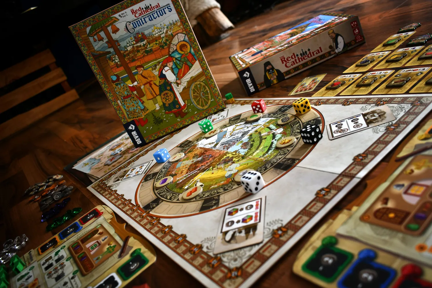 Kosmos The Red Cathedral Contractors expansion brädspel strategi