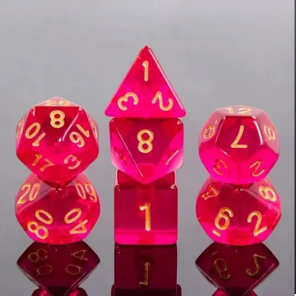 Dragon's Lair Dark Transparent Purple tärningsset lila guld