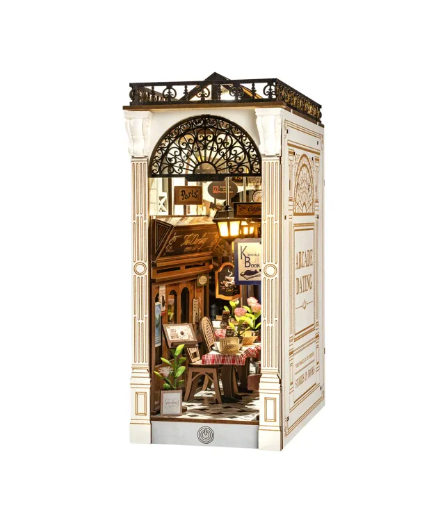 Dragon's Lair Arcade Dating book nook-kit Rolife