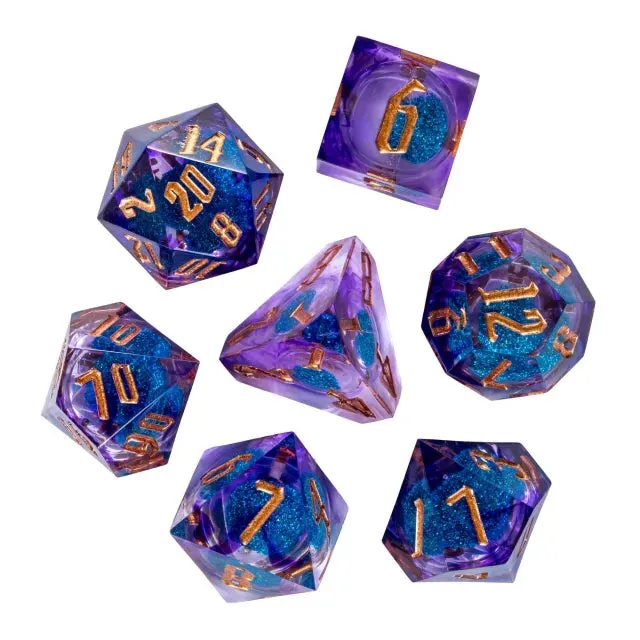 Dragon's Lair Metallic Liquid Dice Purple Gold tärningsset