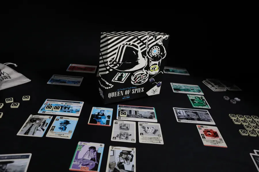 Dragon's Lair Queen of Spies solospel strategispel spion